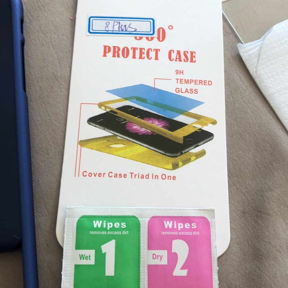 Phone cover - Picture 4 of 5